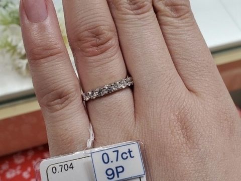 【LEHAIM(レハイム)の口コミ】 ひねりのない、王道のデザインが好きな方にはお得だし、ダイヤも綺麗でお…