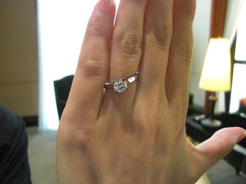 【ハリー・ウィンストン(Harry Winston)の口コミ】 ヴァンクリーフアーベル、カルチェ、ハリーウィンストンの３店舗を見て検…