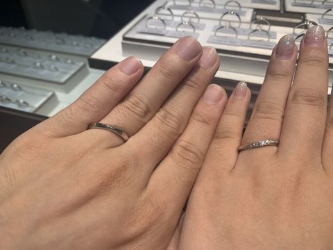 【アイプリモ(I-PRIMO)の口コミ】 ウェーブのキラキラもかわいいし、横の彫りが深めでよりいっそうプラチナ…