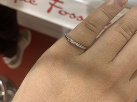 【アンジェリックフォセッテ(Angelique Fossette)の口コミ】 一般的なウェーブデザインでかわいいです。他のものも可愛らしい感じのデ…