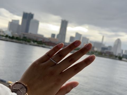 【BRILLIANCE+(ブリリアンスプラス)の口コミ】 指輪のデザインが豊富でどのデザインも素敵だった。
その中でもこれがいい…