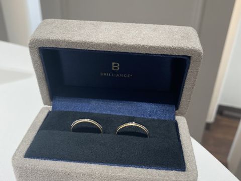 【BRILLIANCE+(ブリリアンスプラス)の口コミ】 コンビネーションリングが良くてミルグレインかノーマルか迷ったがきめ細…