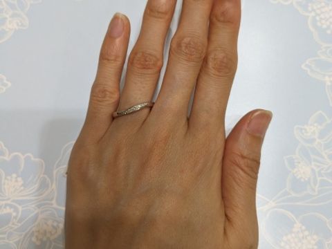 【ヴァンドーム青山(VENDOME AOYAMA)の口コミ】 2023年イヤーモデルのウェーブラインの指輪です。ダイヤがたくさん使われ…