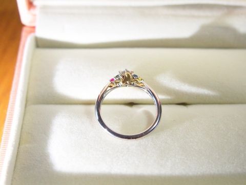 【ケイウノ ブライダル(K.UNO BRIDAL)の口コミ】 大好きなアリスの婚約指輪が欲しくて、フルオーダーにしました！デザイナ…