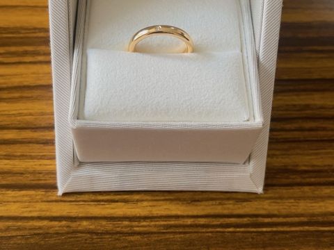 【ENUOVE(イノーヴェ)の口コミ】 毎日のように着用するものなので、シンプルで細めのものを探していました…