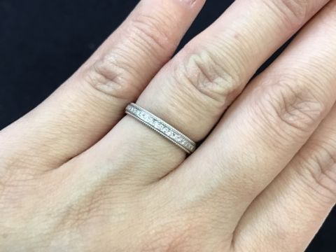 【PILOT BRIDAL(パイロットブライダル)の口コミ】 ミル打ちでダイヤがいっぱい入っていて可愛い。とにかく着け心地の良さに…