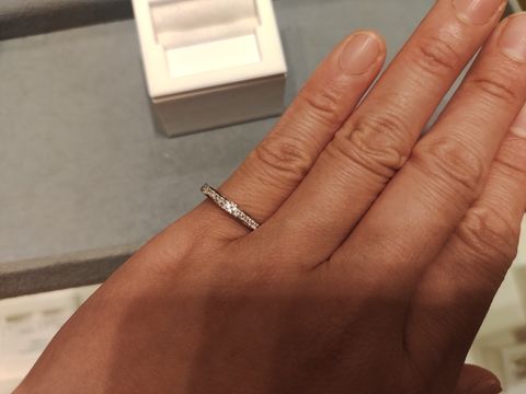【ケイウノ ブライダル(K.UNO BRIDAL)の口コミ】 指輪のデザインは、シンプルであきのこないかんじでした。つけ心地にこだ…