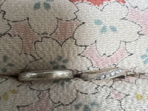 【杢目金屋(もくめがねや)の口コミ】 他のブランドにはない、木目という指輪がとても夫婦共々気に入りまして選…