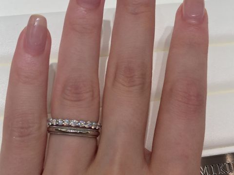 【MIKIMOTO(ミキモト)の口コミ】 まずこのエタニティリング。爪がちょっと内側？中？で留めているため、ダ…