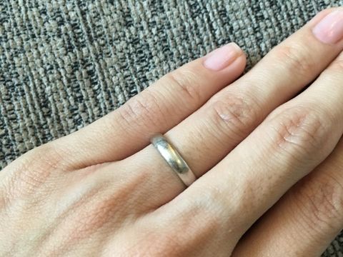 【AHKAH(アーカー)の口コミ】 ずばり、カラーで決めました！
同デザインでゴールド、シルバー、ピンクゴ…