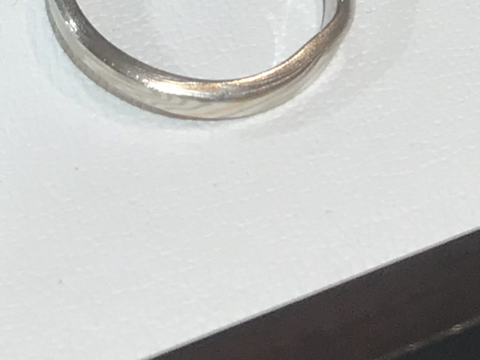 【杢目金屋(もくめがねや)の口コミ】 シンプルなデザインがいいなと思ってこのブランドをみてみました。なかな…