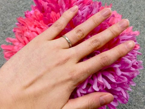 【カルティエ(Cartier)の口コミ】 旦那さんが好きなブランドで、時計もカルティエだったのでカルティエにし…