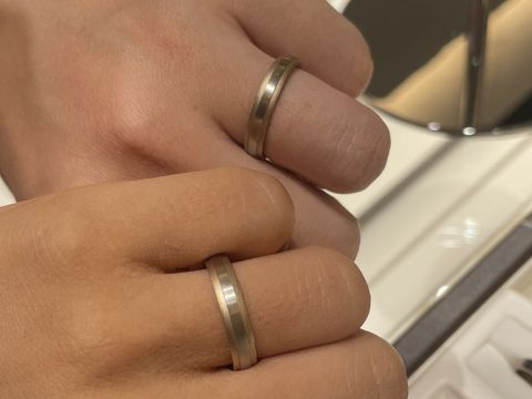 【俄(にわか)の口コミ】 デザインも縁起も良いです。晴れた日のおだやかな日差しの中に、まっすぐ…