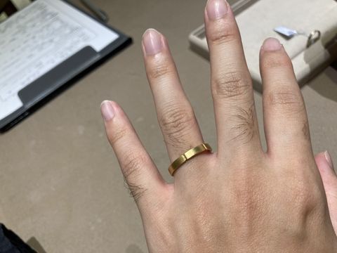 【BRILLIANCE+(ブリリアンスプラス)の口コミ】 色がシャンパンゴールドで他には無い珍しいカラーでした。ピンクゴールド…