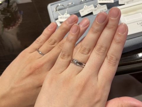 【ケイウノ ブライダル(K.UNO BRIDAL)の口コミ】 指輪のデザインも、指を細く見える加工で、可愛い。
ディズニーデザインだ…