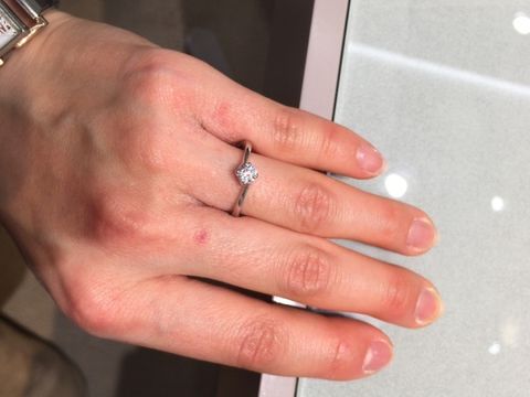 【アイプリモ(I-PRIMO)の口コミ】 石の大きさを、好みで選べるのが魅力！結構細かく指定できるから試着しな…