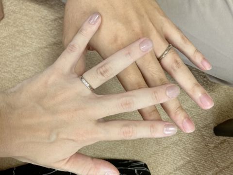 【4℃ BRIDAL(ヨンドシーブライダル)の口コミ】 来店した時の、店員さんの雰囲気はすごく良かったのと、好きなブランド、…