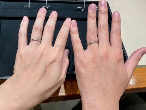 【ティファニー(Tiffany & Co.)の口コミ】 とにかく指輪が綺麗です。多くの指輪を見に行きましたが、輝きが違いまし…