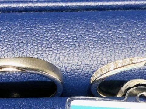 【銀座ダイヤモンドシライシの口コミ】 キラキラと輝くエタニティリングでありながら、きちんと男性リングとのペ…