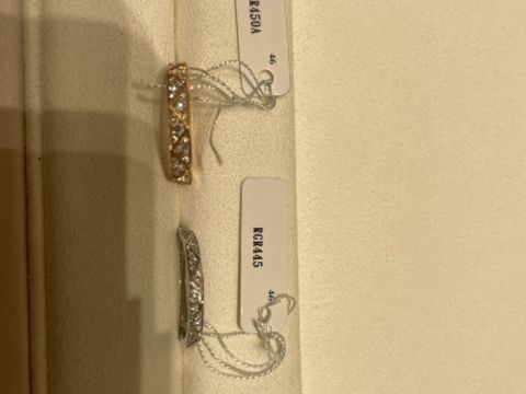 【グラフ(GRAFF)の口コミ】 デザインがかなり特徴的で、他にはないデザインだと思いました。グラフの…