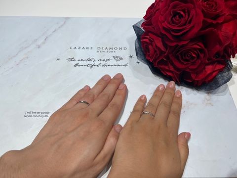 【ラザール ダイヤモンド(LAZARE DIAMOND)の口コミ】 デザインがとにかく好みでした。一目惚れです。自分から見ても、相手から…