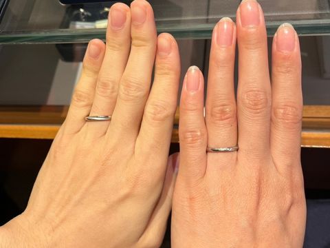 【銀座ダイヤモンドシライシの口コミ】 ストレートタイプが好みだけど、ダイヤモンドは流れているものを希望して…