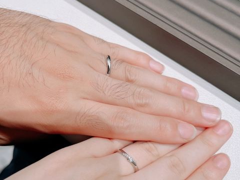 【アイプリモ(I-PRIMO)の口コミ】 自分たちの好みのデザインのペアリングが見つかったからです。シンプルな…