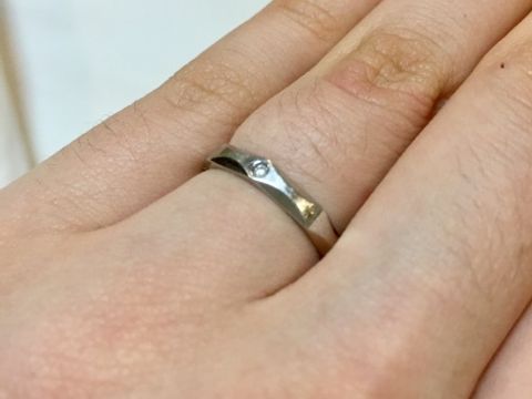 【PROPONERE(プロポネール)の口コミ】 私は他に気に入ったものがありましたが、夫が職業柄、派手なデザインのも…