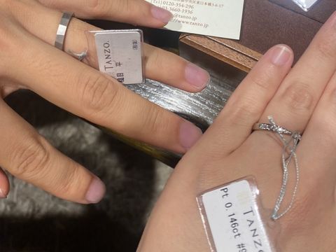 【TANZO.(鍛造指輪)の口コミ】 デザインは豊富でシンプルなものから、ゴージャスなものまで色々ありまし…