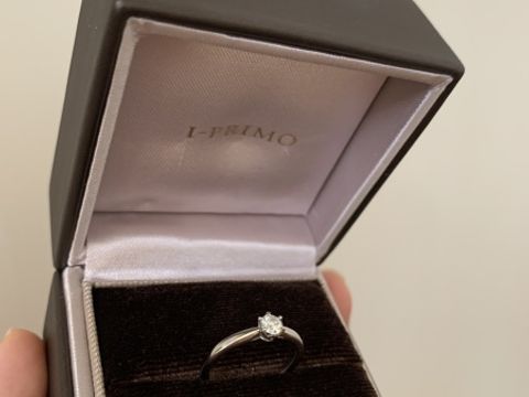 【アイプリモ(I-PRIMO)の口コミ】 シンプルなデザインが私が好きだったので、ストレートのデザインを旦那が…