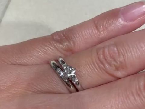 【和光ブライダルブティックギンザの口コミ】 デザインがとても気に入りました。
2回見に行き、やはりこのデザインが一…