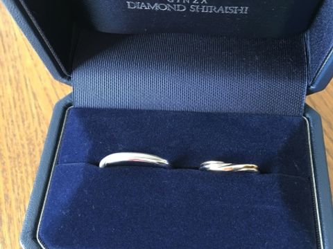 【銀座ダイヤモンドシライシの口コミ】 普段からアクセサリーはプラチナのシルバー、ゴールド、いろいろつけるの…