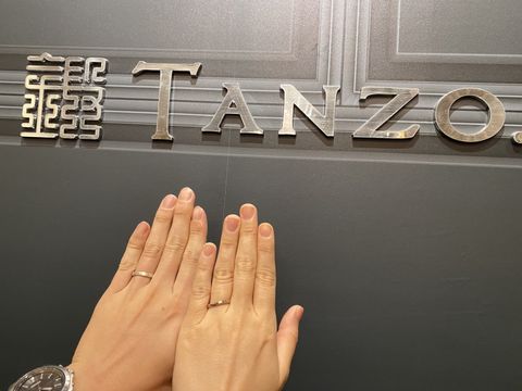 【TANZO.(鍛造指輪)の口コミ】 鍛造法の丈夫さに惹かれました。
一生つけていくものなので、長く使用でき…