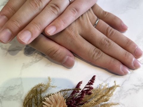 【アンジェリックフォセッテ(Angelique Fossette)の口コミ】 元々婚約指輪もこちらで購入していたため、同じお店で買いたいと思ってい…