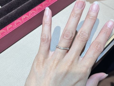 【カルティエ(Cartier)の口コミ】 バレリーナのハーフエタニティです。デザインがとても好みで試着前から気…