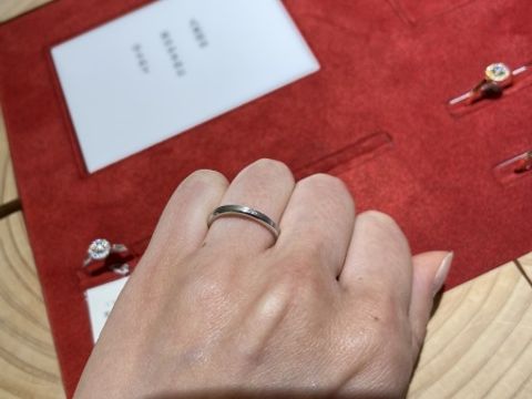 【出雲結(いずもゆい)の口コミ】 シンプルなデザインでありながらも、表面にマットな加工ができたりと、個…