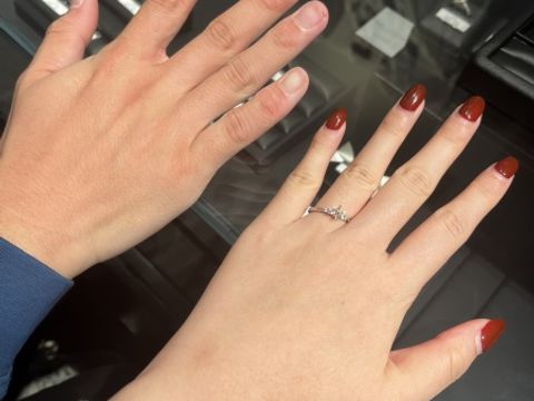 【エクセルコダイヤモンド(EXELCO DIAMOND)の口コミ】 ダイヤモンドの品質にかなり自信があるということで、輝きについてはとて…