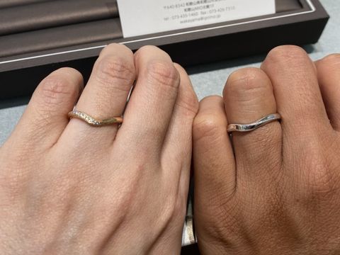 【アイプリモ(I-PRIMO)の口コミ】 深いV字のデザインが指をキレイに見せてくれて気に入りました✨
ダイヤのカ…