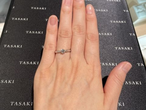 【TASAKI(タサキ)の口コミ】 6、7件ほど回って決めました。ダイヤやプラチナなど、クオリティと価格の…