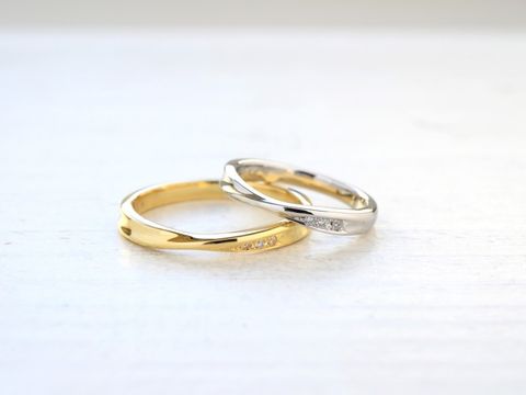 【湘南彫金工房 andfuseの口コミ】 手作りワックスコースでメビウスデザイン。リングはそれぞれプラチナとゴ…