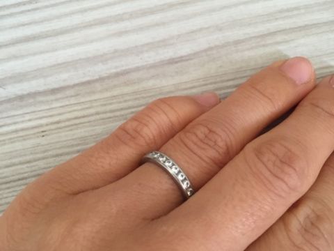 【ティファニー(Tiffany & Co.)の口コミ】 婚約指輪はティファニーと以前から決めていました。彼からプロポーズされ…
