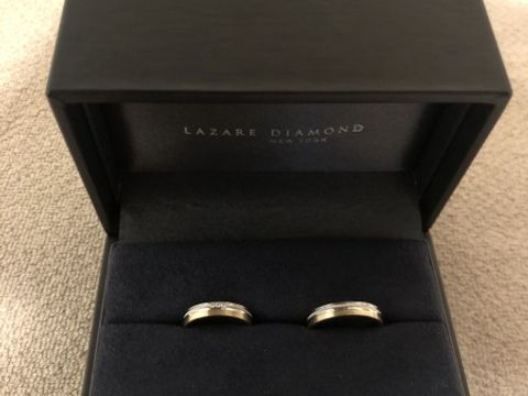 【ラザール ダイヤモンド(LAZARE DIAMOND)の口コミ】 初めはシンプルでプラチナのみの指輪を考えていましたが、いずれ飽きてし…