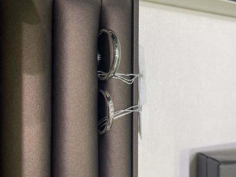 【アイプリモ(I-PRIMO)の口コミ】 似たようなダイヤモンドのつき方やデザインはたくさん他店でもあり、とて…