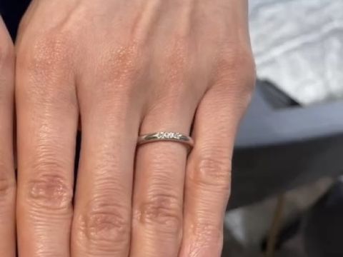 【ラザール ダイヤモンド(LAZARE DIAMOND)の口コミ】 三大カッターズフワランドということで、ダイヤのかがやきがとても綺麗で…