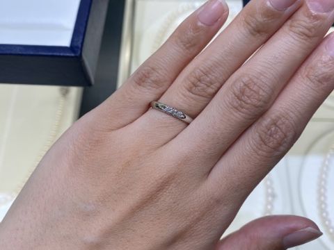 【MIKIMOTO(ミキモト)の口コミ】 最近は細めの指輪が多い印象でしたが、細すぎず存在感のある感じが気に入…