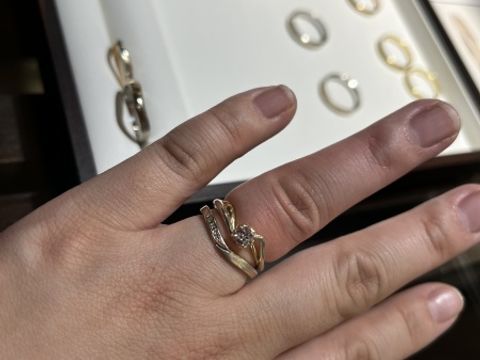 【杢目金屋(もくめがねや)の口コミ】 とにかく他にないデザイン！画像では、着用時を心配するほど個性的に見え…