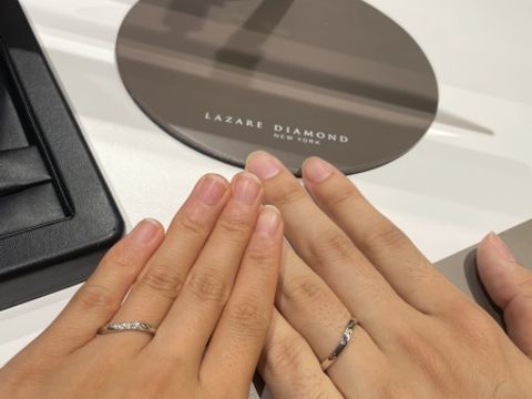 【ラザール ダイヤモンド(LAZARE DIAMOND)の口コミ】 1番の決め手は、つけ心地が良かったところです。指輪を付けた状態でしばら…