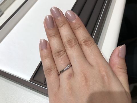 【アイプリモ(I-PRIMO)の口コミ】 指が太く短いため、ウェーブ型がしっくりきました。
端から端までダイヤモ…