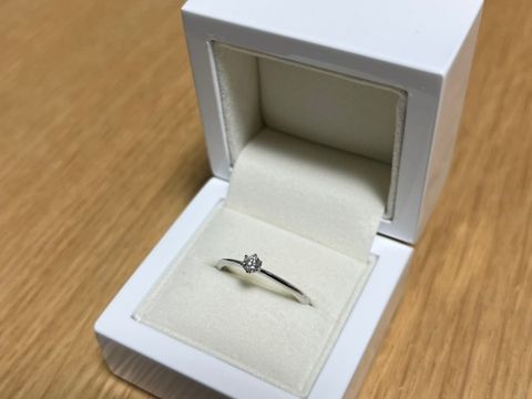 【garden(ガーデン)の口コミ】 結婚指輪を同時に購入して、本来は婚約指輪の購入は考えていなかったが、…
