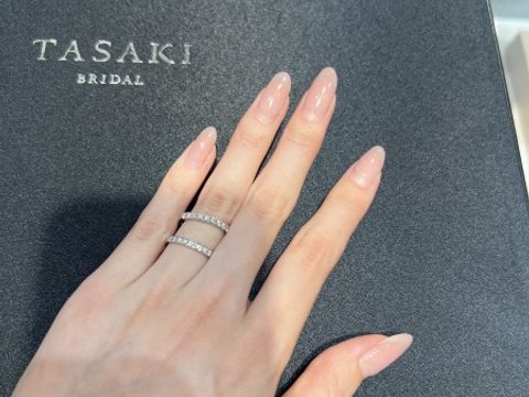 【TASAKI(タサキ)の口コミ】 ハーフエタニティでダイヤが綺麗なデザインの指輪を探していたところこの…